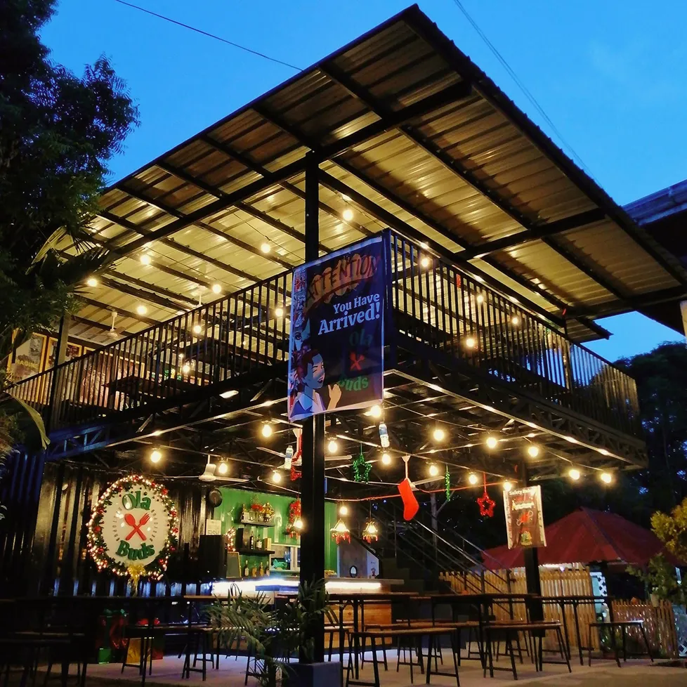 Restaurant brand identity – main visual
